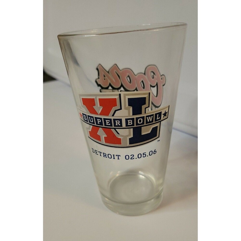 Coors Light Super Bowl XL (40) 2006 Pint Glass Pittsburgh Steelers Seattle